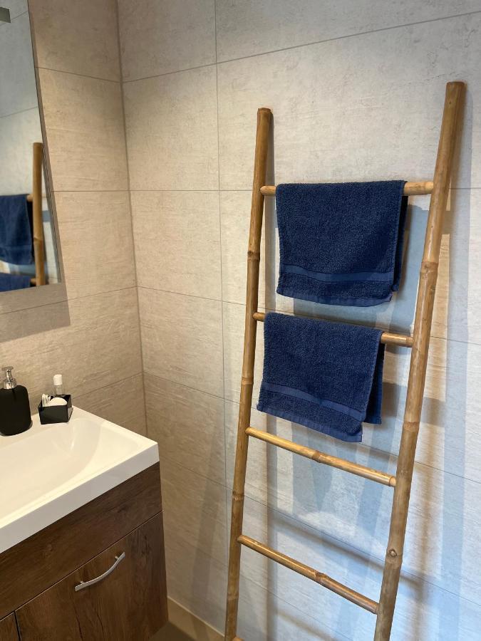 فليسينْخين B&B Badhuis المظهر الخارجي الصورة